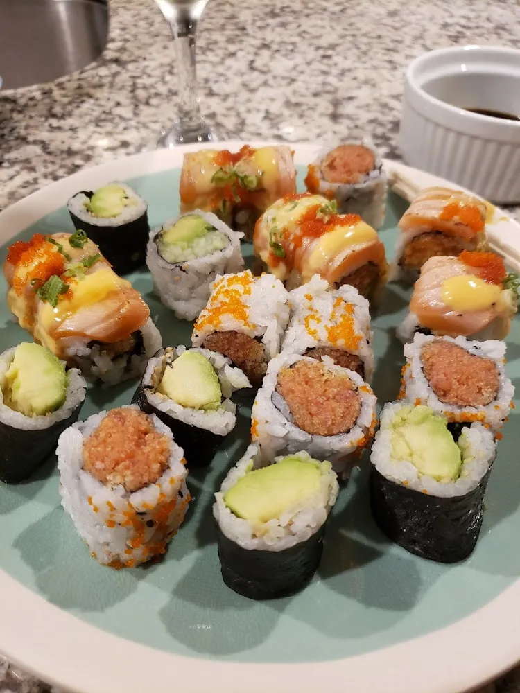 Spicy Salmon Roll