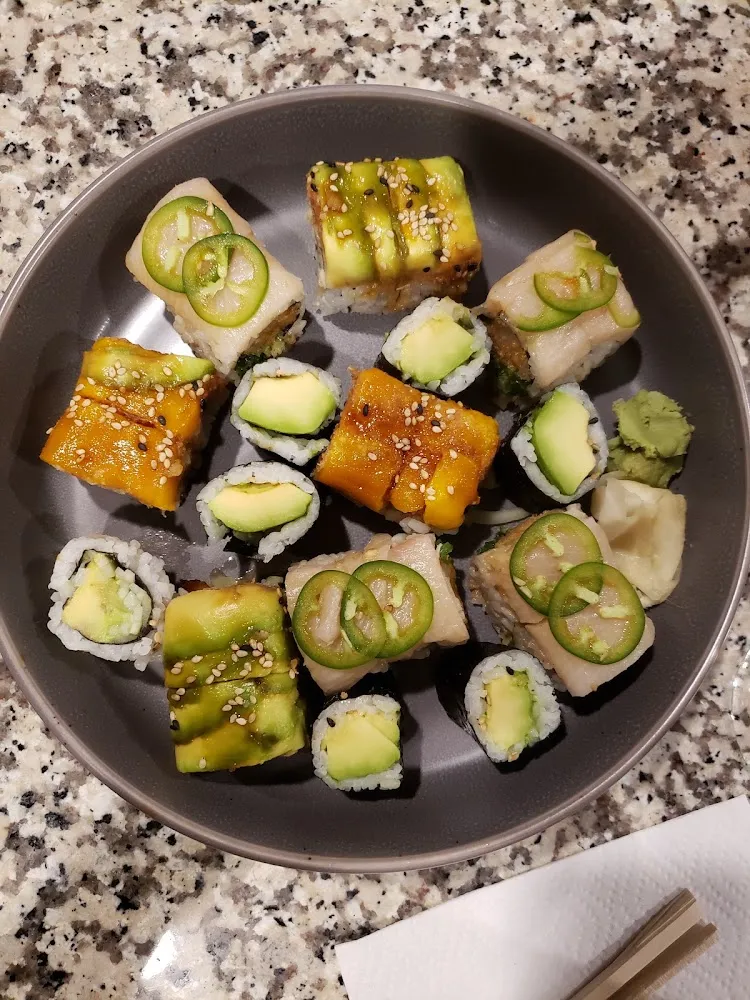 Vegan Maki Combo